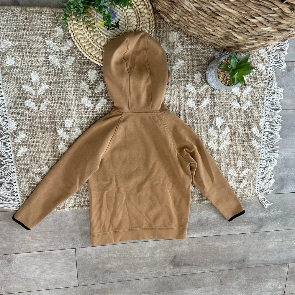 Old Navy Boy’s Active Dynamic Fleece Tan Hoodie Sweatshirt with Black Trim